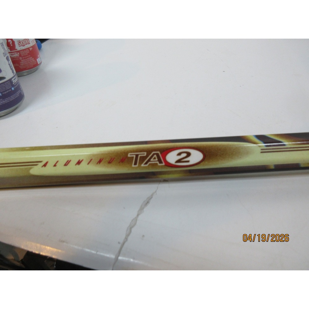 Brine TA2 Aluminum Lacrosse Stick Complete Mesh Pocket Camo Graphic Pattern 41" - Picture 3 of 8